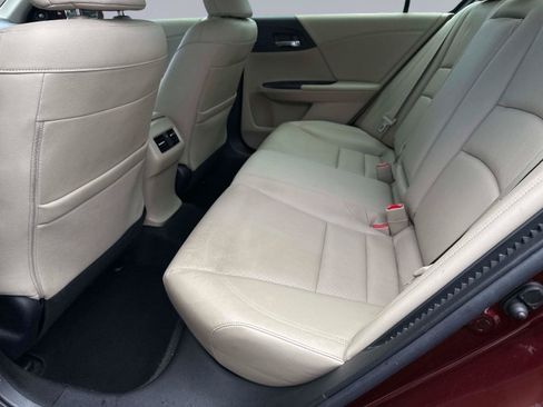 Certified 2017 Honda Accord Touring image 13