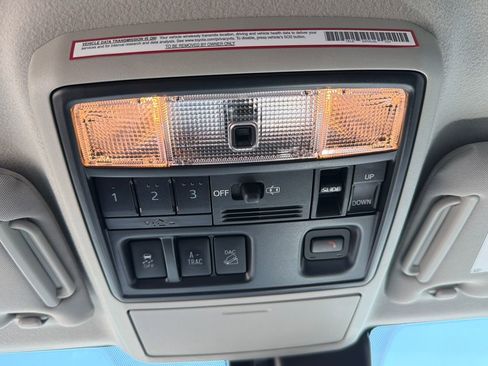 Used 2021 Toyota 4Runner SR5 Premium w/ Moonroof Package AWD/4WD image 32