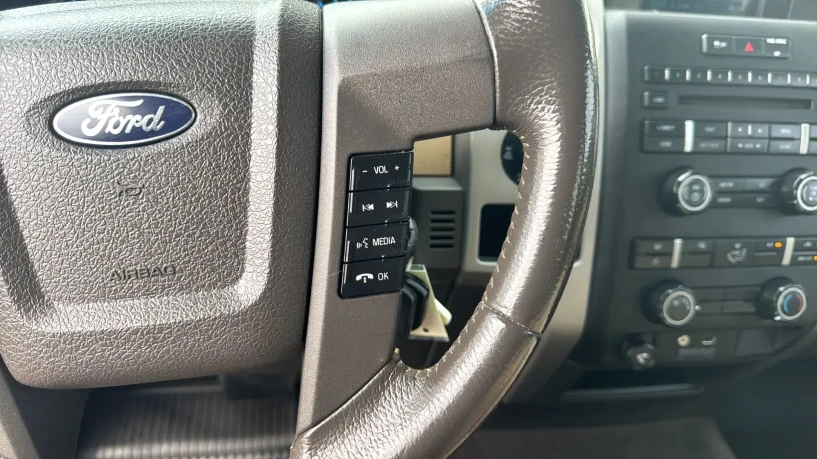 Used 2012 Ford F150 XLT w/ XLT Chrome Pkg AWD/4WD image 23