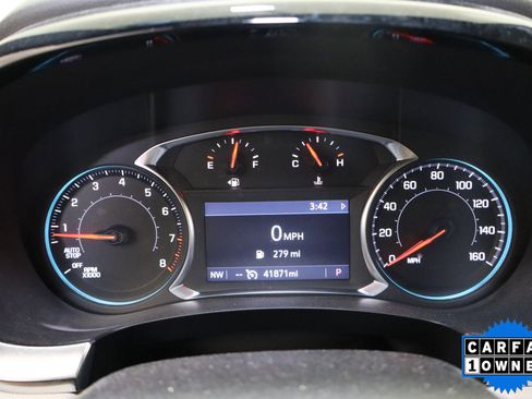 Used 2024 Chevrolet Traverse LT AWD/4WD image 19