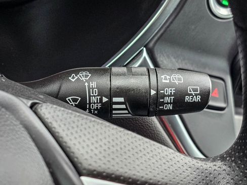 Used 2021 Chevrolet Blazer LT image 23