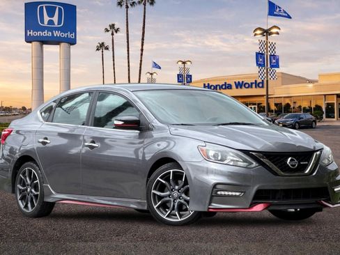 Used 2017 Nissan Sentra NISMO w/ NISMO Premium Package FWD image 2