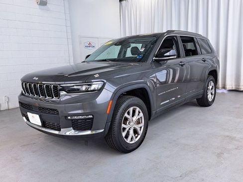 Used 2022 Jeep Grand Cherokee L Limited AWD/4WD image 2