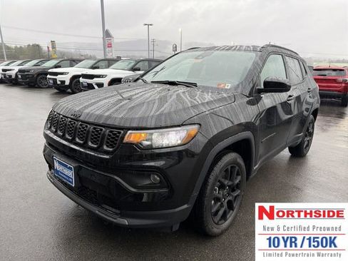 New 2026 Jeep Compass Latitude image 1