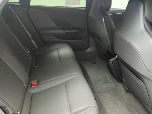 Used 2023 Lucid Air Pure image 23