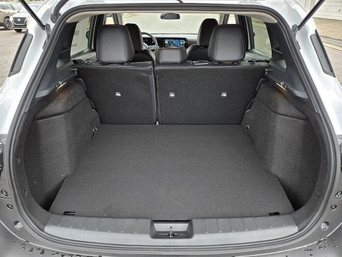 New 2026 Nissan Kicks SR w/ Cold Weather Package image 12