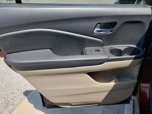 Used 2020 Honda Pilot EX image 13