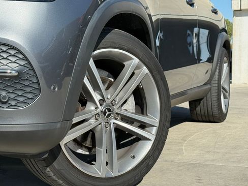 Used 2022 Mercedes-Benz GLE 350 GLE 350 w/ Premium Package image 2