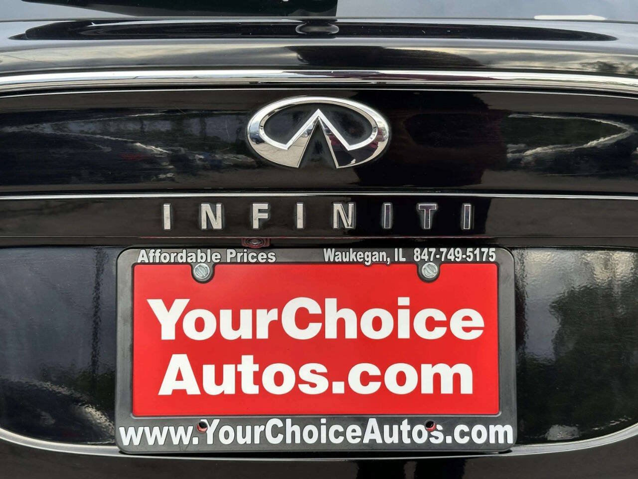 Used 2017 INFINITI QX30 Premium w/ Navigation Package AWD/4WD image 19
