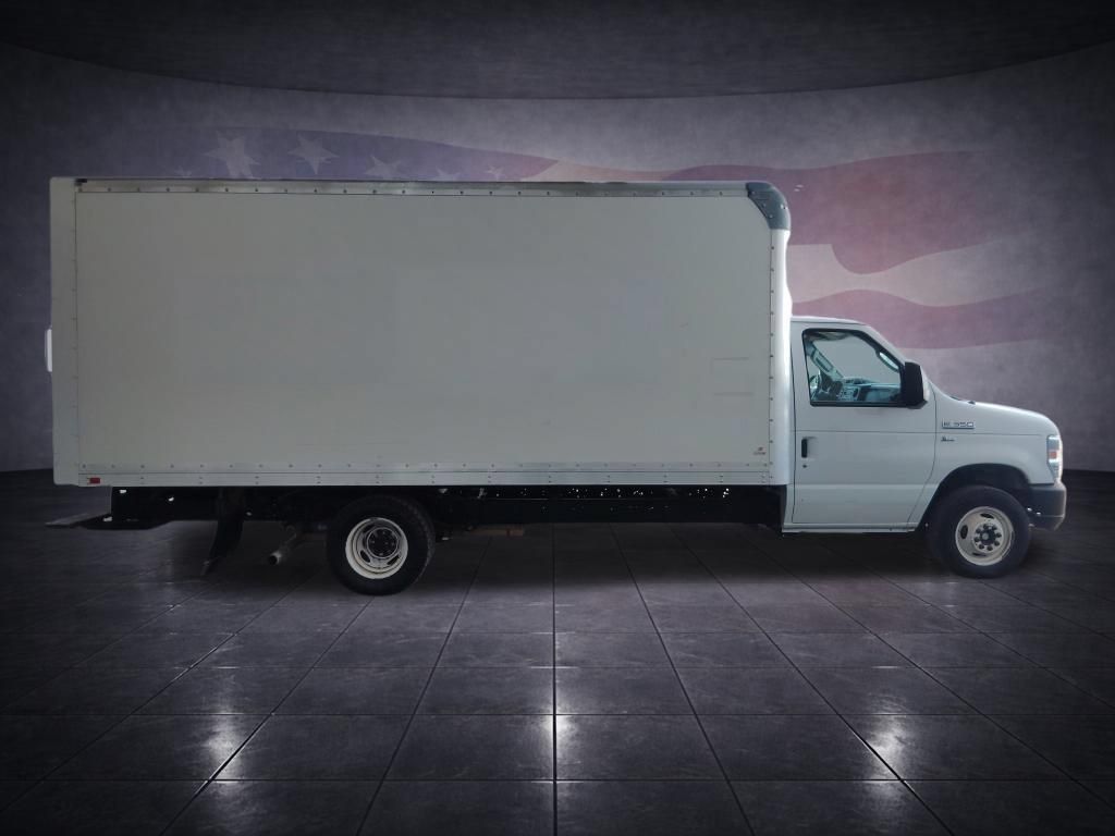 Used 2019 Ford E-350 and Econoline 350 Super Duty w/ Power Windows & Locks Group RWD image 6