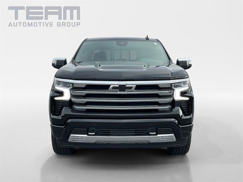 New 2026 Chevrolet Silverado 1500 High Country image 2