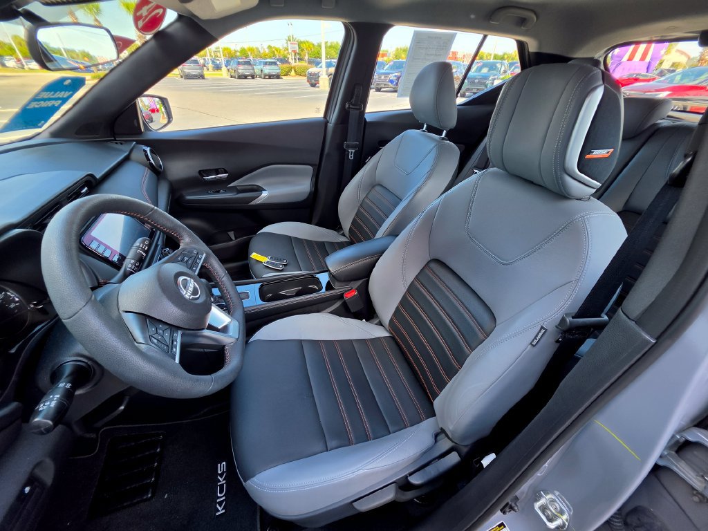 Certified 2024 Nissan Kicks SR w/ SR Premium Package FWD image 16