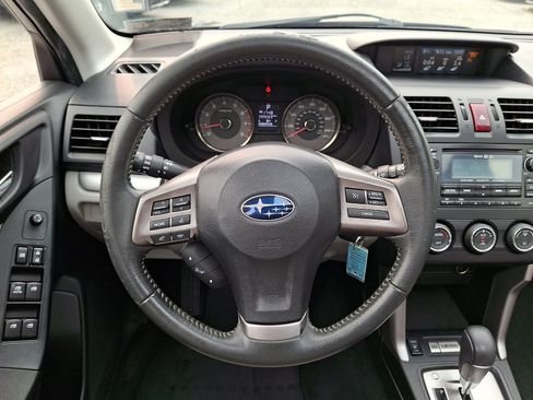 Used 2015 Subaru Forester 2.5i Limited AWD/4WD image 19