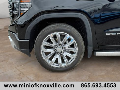 Used 2024 GMC Sierra 1500 Denali AWD/4WD image 9