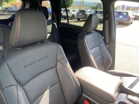 Certified 2025 Honda Passport Black Edition image 16