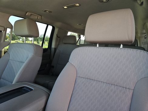 Used 2015 GMC Yukon XL SLE w/ Convenience Package AWD/4WD image 23