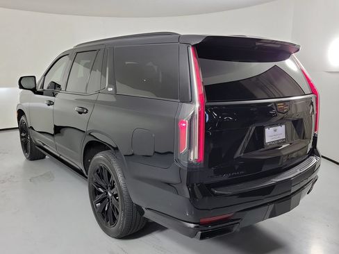 Used 2022 Cadillac Escalade Sport w/ Touring Package RWD image 4