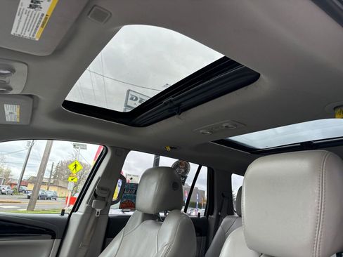 Used 2017 Buick Enclave Premium w/ Experience Buick Package image 17