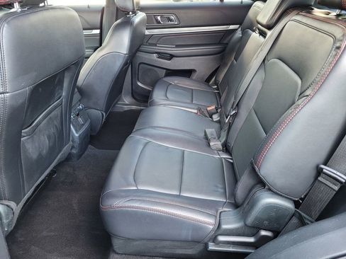 Used 2019 Ford Explorer Sport image 8