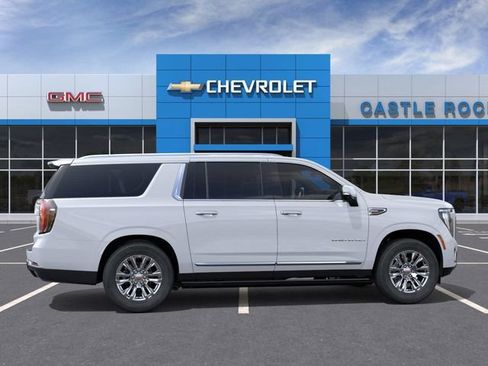 New 2026 GMC Yukon XL Denali w/ Sun & Power Step Package AWD/4WD image 6