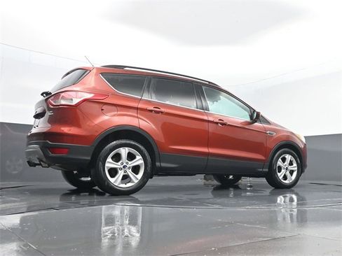 Used 2014 Ford Escape SE w/ Equipment Group 201A image 24