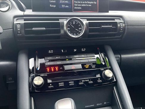 Used 2024 Lexus IS 300 F Sport image 36