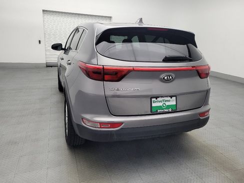 Used 2018 Kia Sportage LX FWD image 6