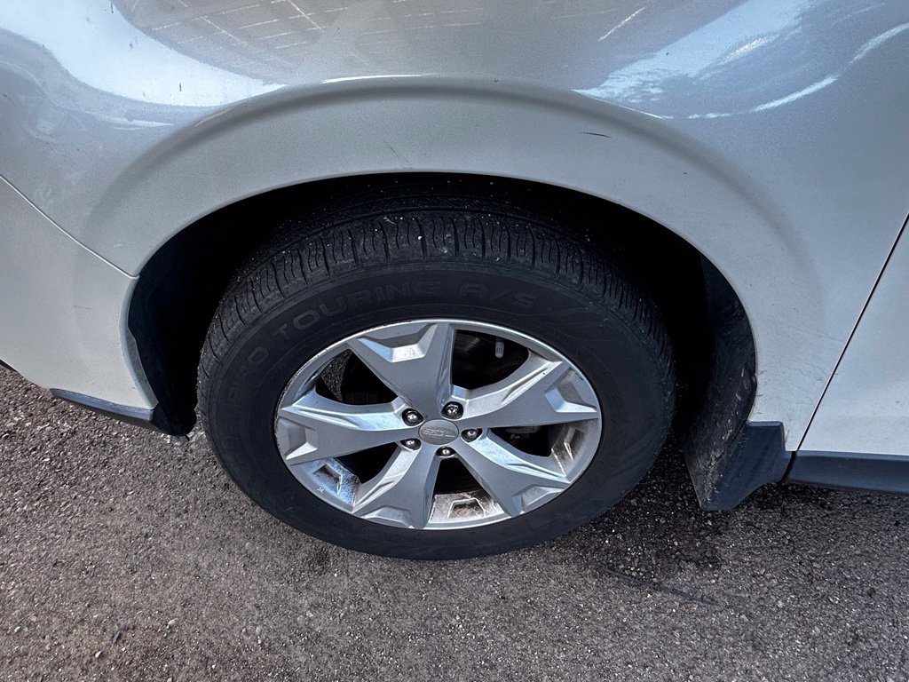 Used 2014 Subaru Forester 2.5i Touring AWD/4WD image 19