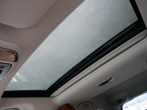 Used 2022 Subaru Outback Touring image 32