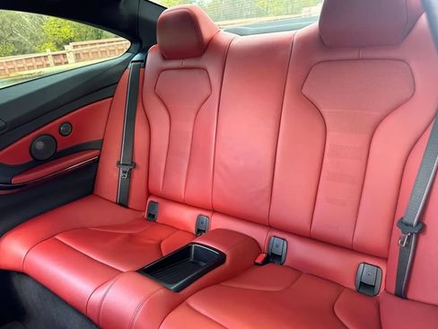 Used 2018 BMW M4 Coupe w/ Competition Package RWD image 9