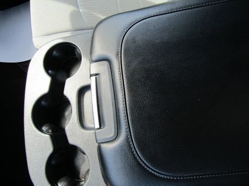 Used 2023 RAM 1500 Classic SLT w/ Protection Group image 15