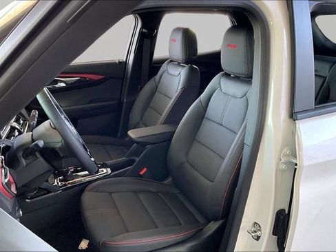 Used 2026 Chevrolet TrailBlazer RS w/ Convenience Package FWD image 15