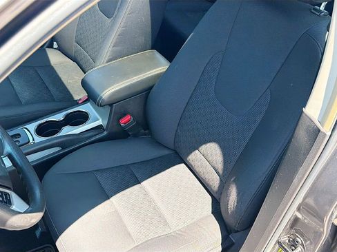 Used 2012 Ford Fusion SE FWD image 19