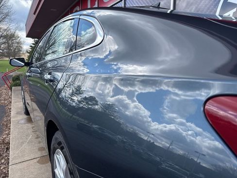 Used 2019 Chevrolet Malibu LT image 13