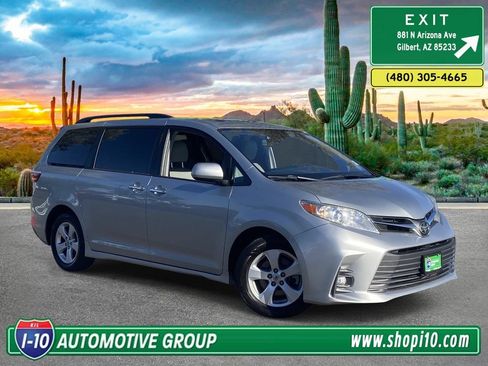 Used 2019 Toyota Sienna XLE FWD image 1