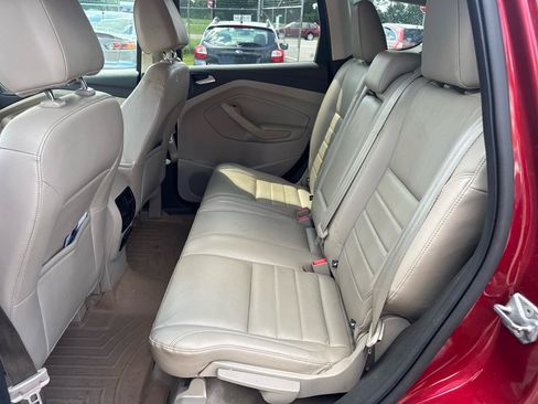 Used 2014 Ford Escape SE w/ Equipment Group 201A AWD/4WD image 11