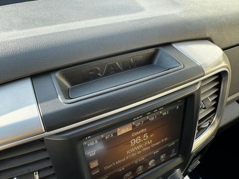 Used 2017 RAM 1500 Big Horn image 10