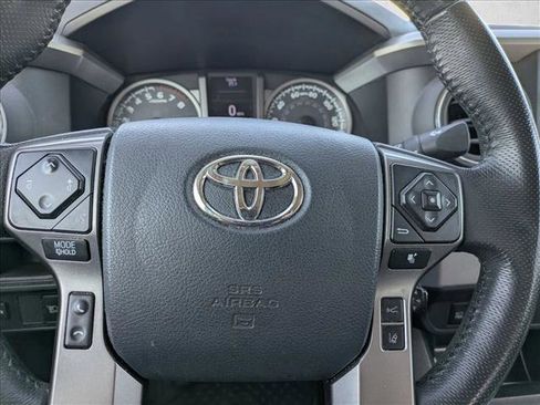 Used 2019 Toyota Tacoma SR5 RWD image 14