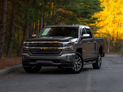 Used 2017 Chevrolet Silverado 1500 High Country