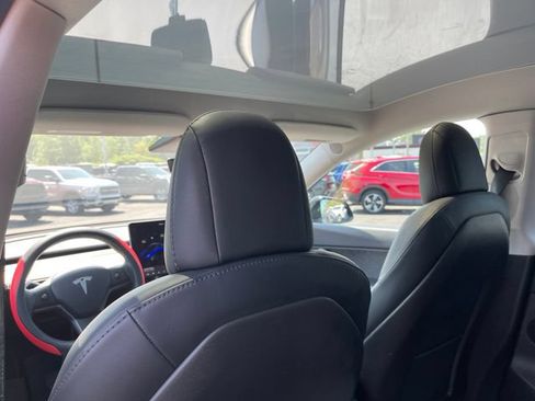 Used 2020 Tesla Model Y Long Range AWD/4WD image 13