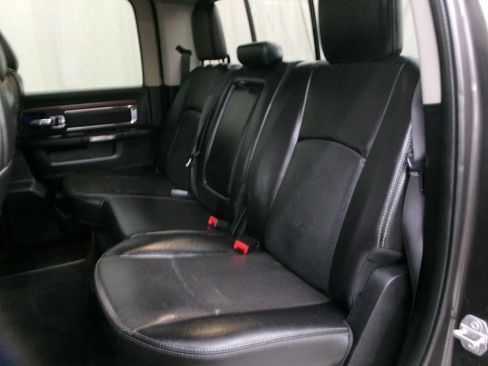 Used 2017 RAM 2500 Laramie w/ Sport Appearance Group image 21