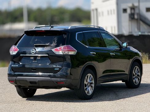 Used 2014 Nissan Rogue SL AWD/4WD image 9