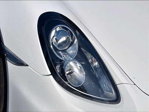 Used 2013 Porsche Boxster RWD image 28