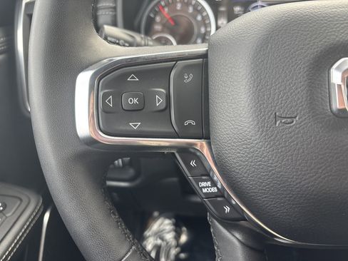 Used 2025 RAM 1500 Laramie image 27