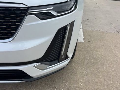 Used 2020 Cadillac XT6 Premium Luxury FWD image 12