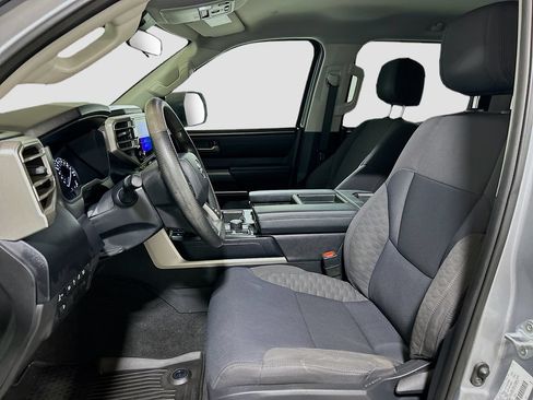 Used 2023 Toyota Tundra SR5 AWD/4WD image 17