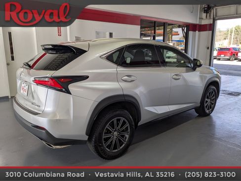 Used 2016 Lexus NX 200t FWD image 4