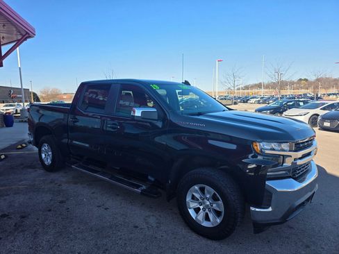 Used 2019 Chevrolet Silverado 1500 LT w/ All-Star Edition image 3