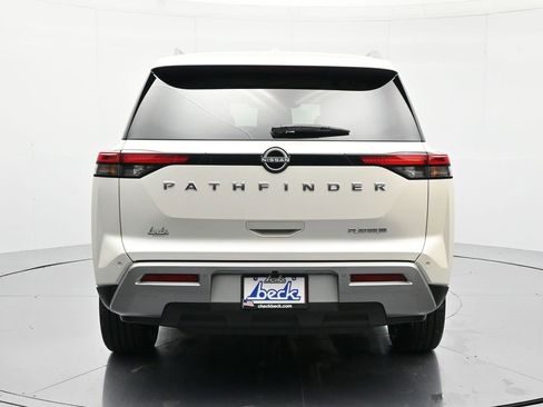 Certified 2023 Nissan Pathfinder Platinum image 7