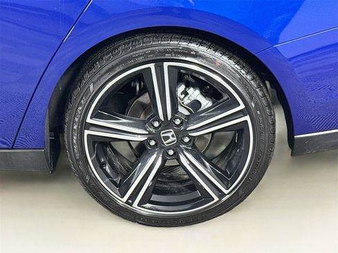 Certified 2025 Honda Accord Sport image 9